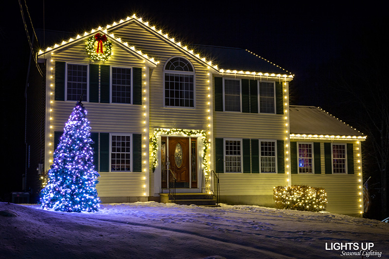 Residential Christmas lighting installation