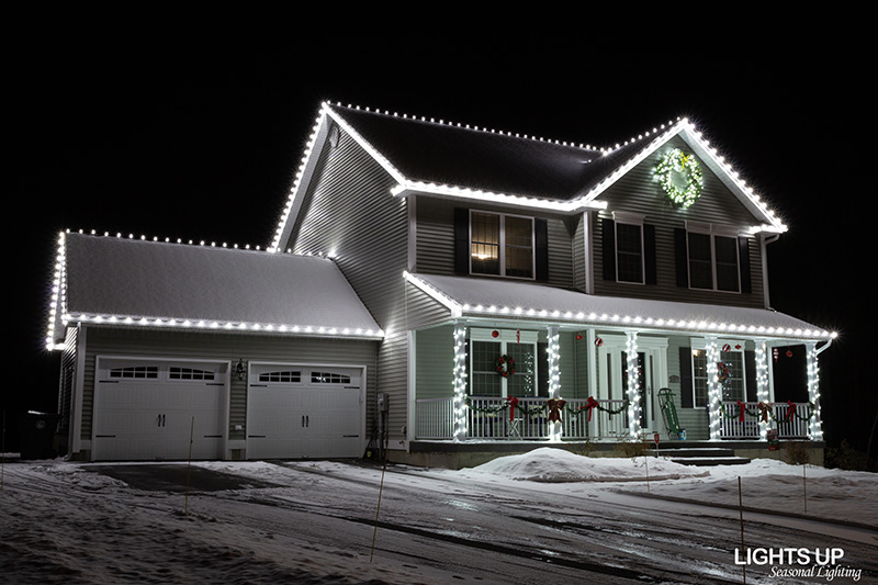 Residential Christmas lighting installation