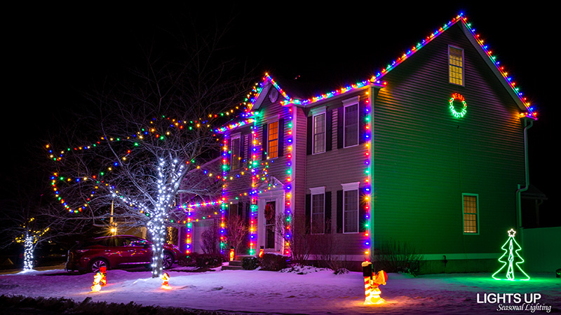 Residential Christmas lighting installation