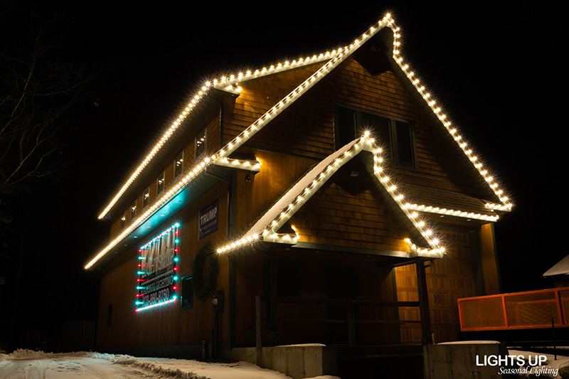 Residential Christmas lighting installation
