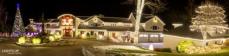 Gilford home Christmas lights
