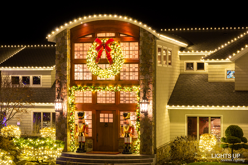 Gilford home Christmas lights