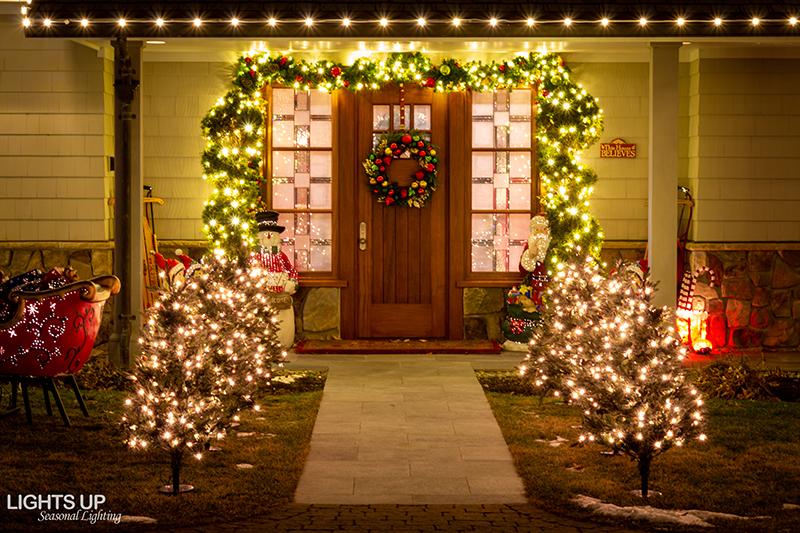 Gilford home Christmas lights