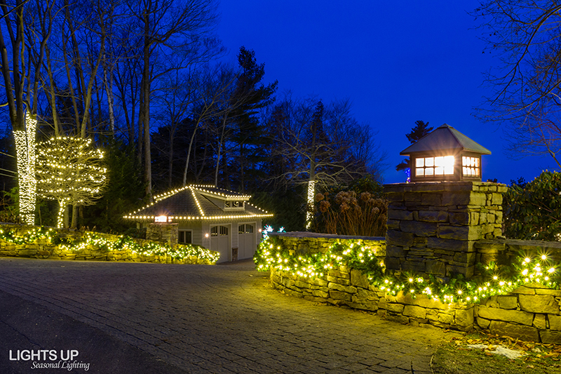 Gilford home Christmas lights