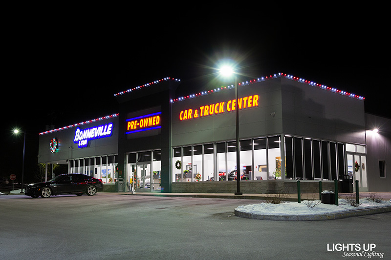 Bonneville commercial Christmas lights