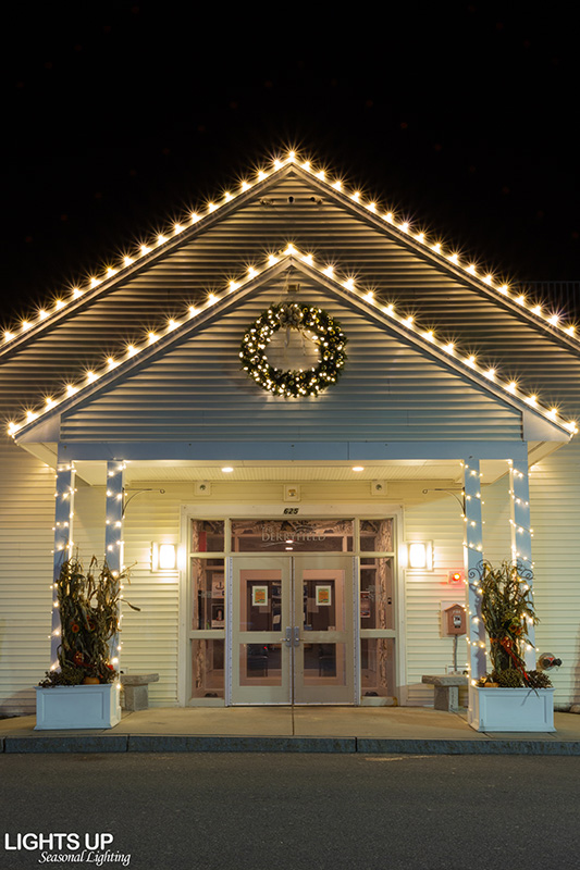 Derryfield commercial Christmas lights