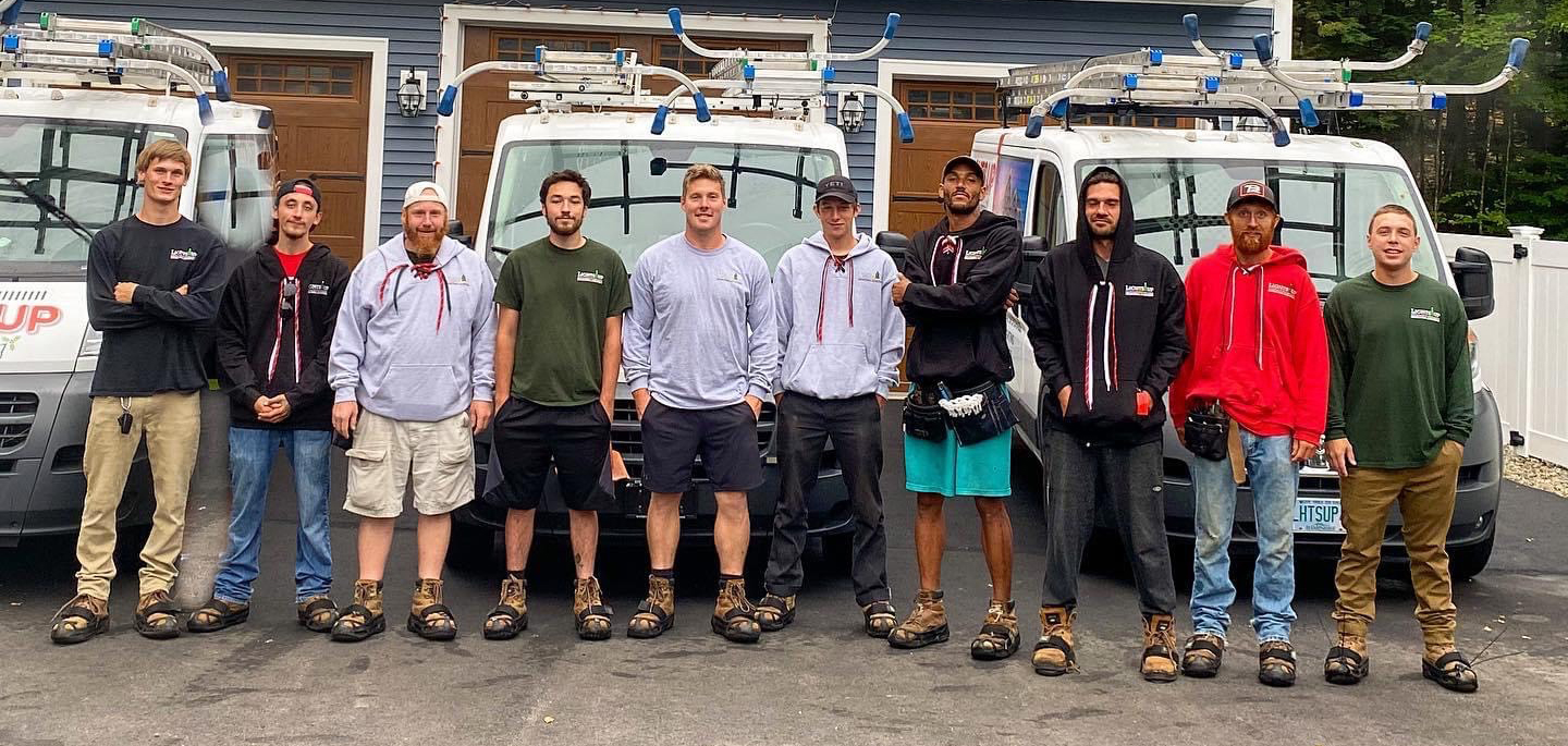 Weekday installation crew 2021