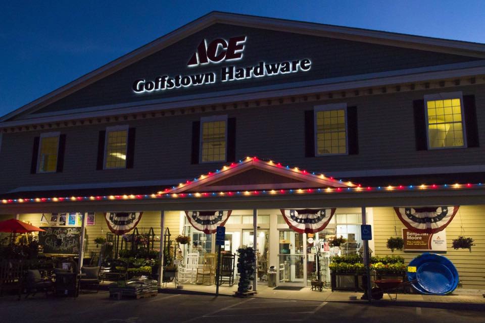 Fourth of July outdoor lighting celebration