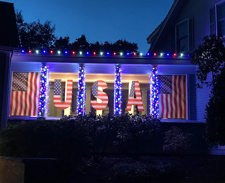 Fourth of July patriotic outdoor lighting