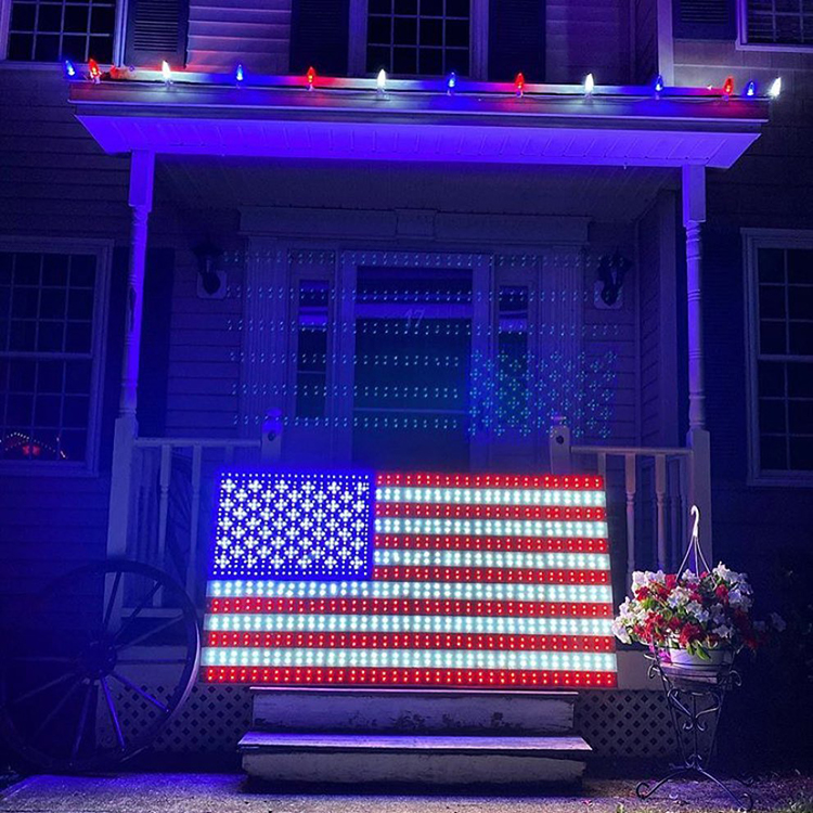 Fourth of July patriotic outdoor lighting