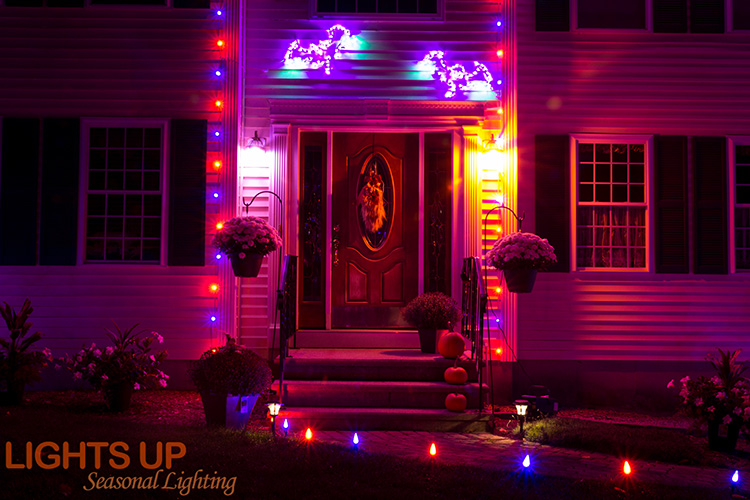 Kimberly Goffstown Halloween lighting